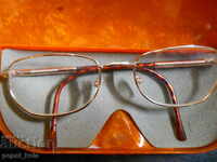 diopter glasses in box